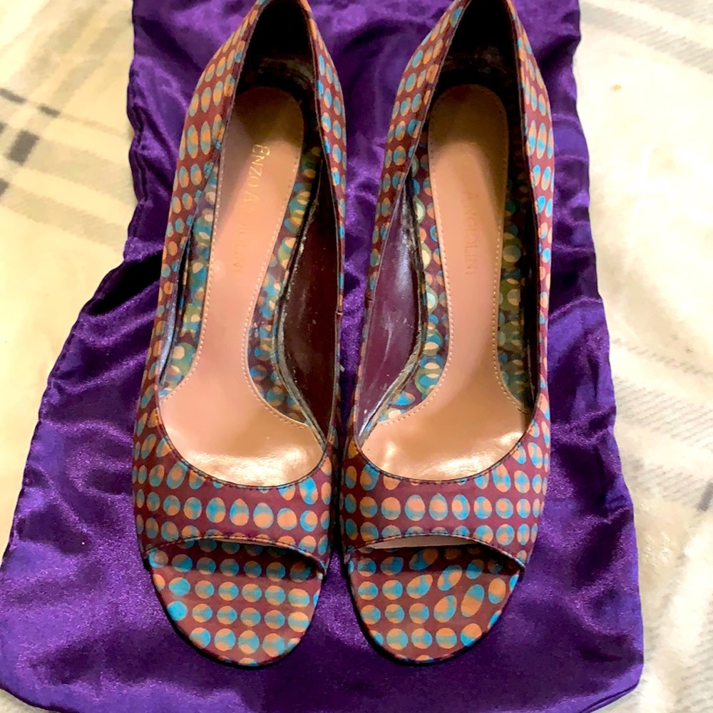 Enzo Angiolini heels, Eaabney Wine Fabric, size 6.5